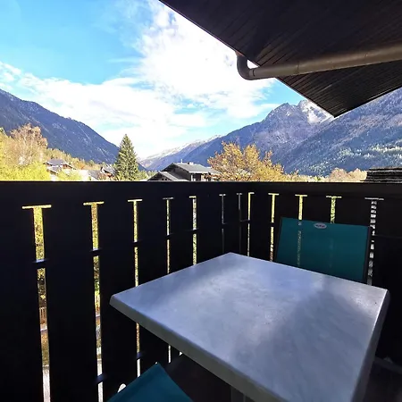 Clos Du Savoy - Center - Skii On Foot * Chamonix